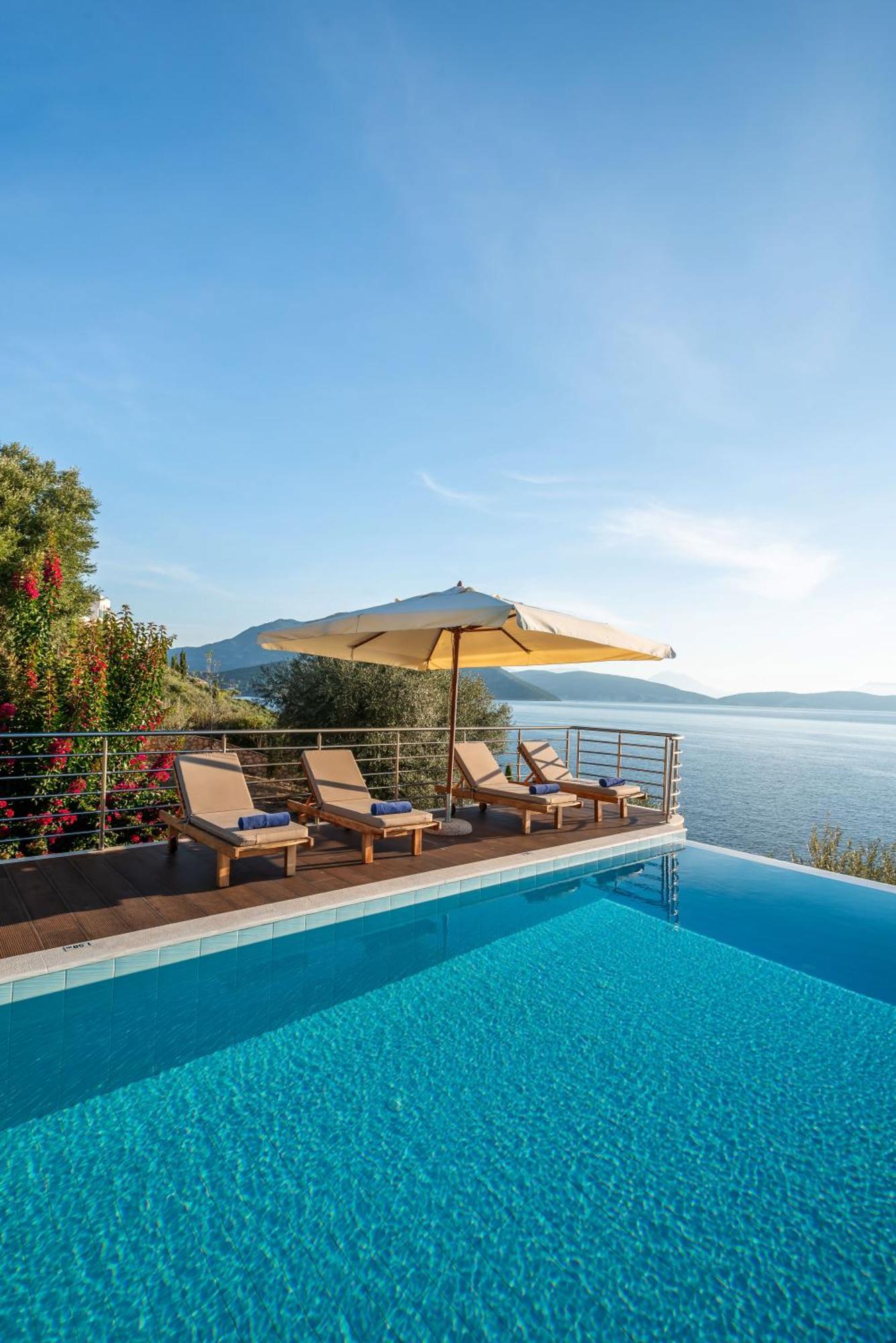 Iris Villas Lefkada - Marine Villa With Private Sea Access Sívota Eksteriør billede
